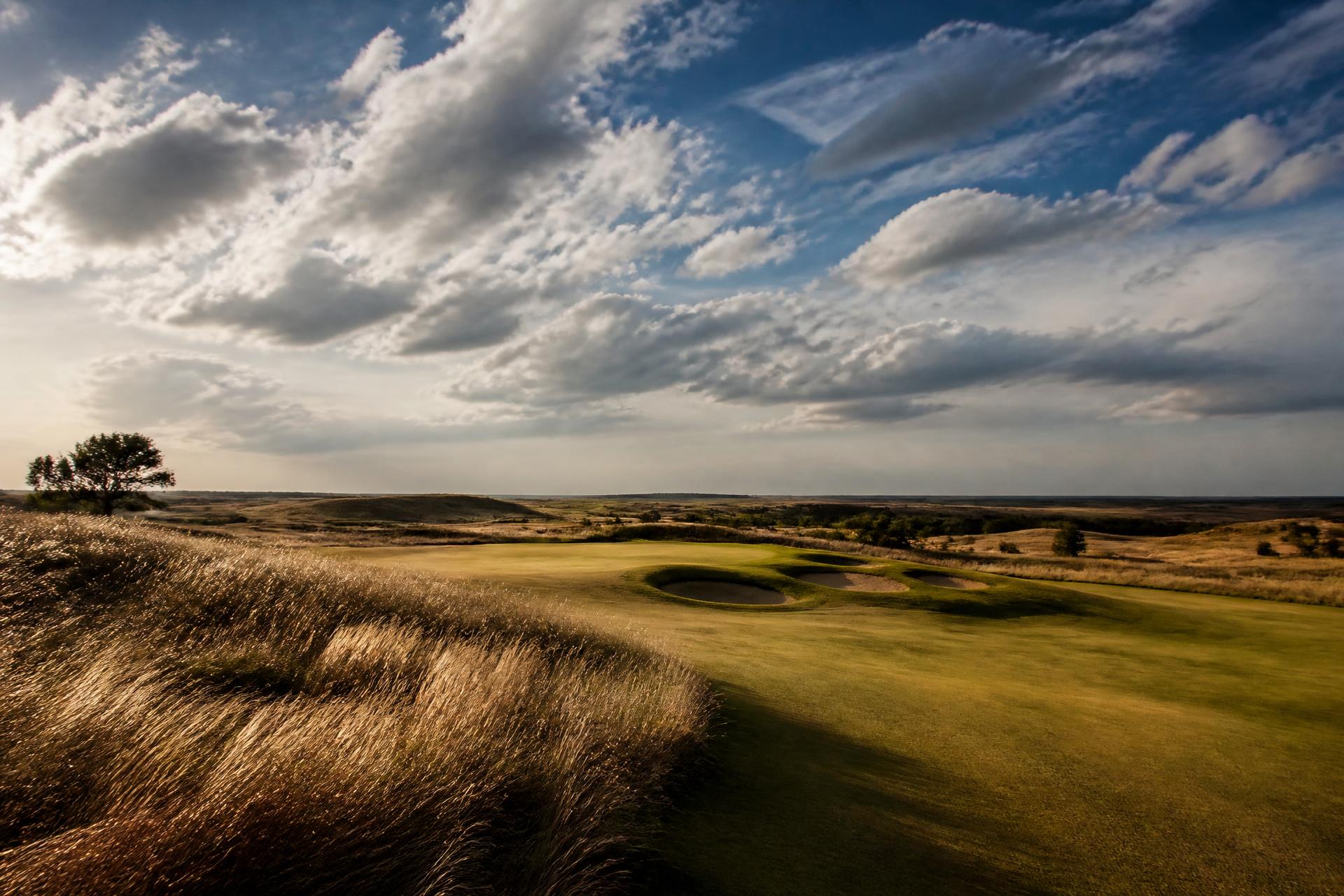 Windswept north Texas prairie golf course with firm fairway and big open sky near Dallas